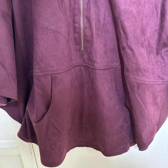Belle Boho by Kim Gravel Faux Suede Zip Front Retro Poncho - Picture 3 of 7